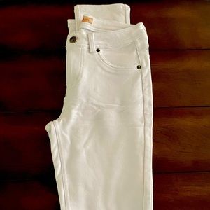 White stretch jeans